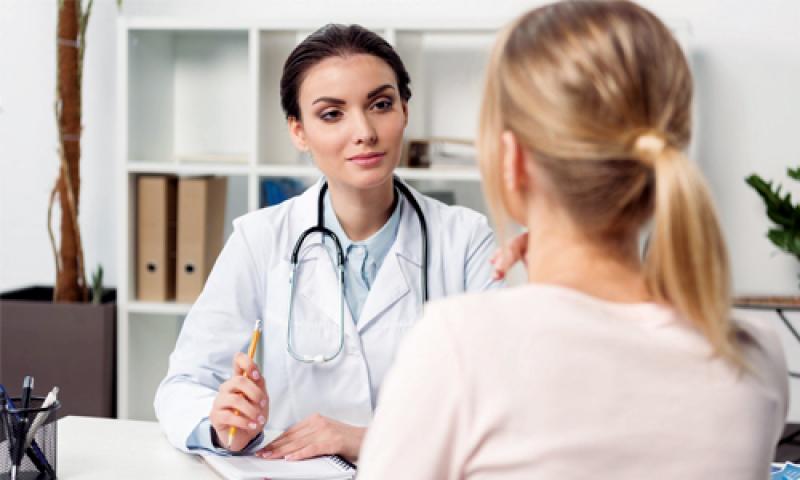 Consultas de rotina ao ginecologista são primordiais para a saúde feminina