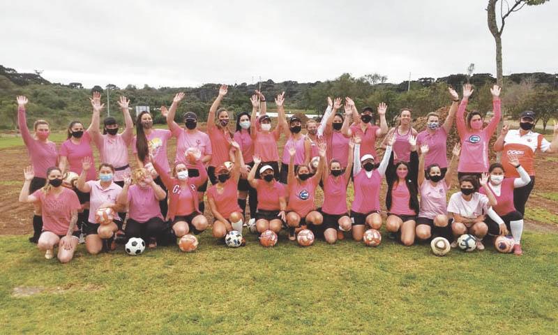 Footgolf Feminino faz campanha  especial em prol do Outubro Rosa