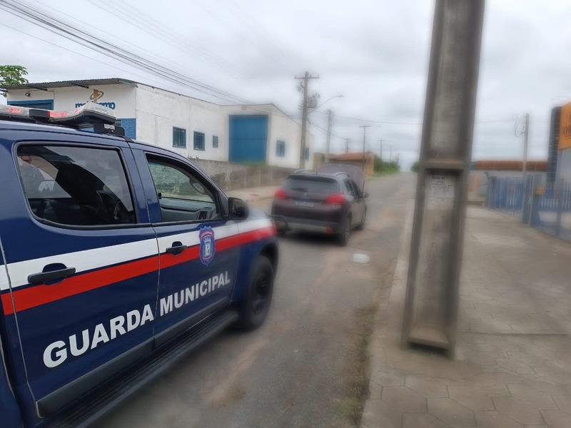 Peugeot é recuperado e um indivíduo foi preso pela Guarda Municipal de Campo Largo