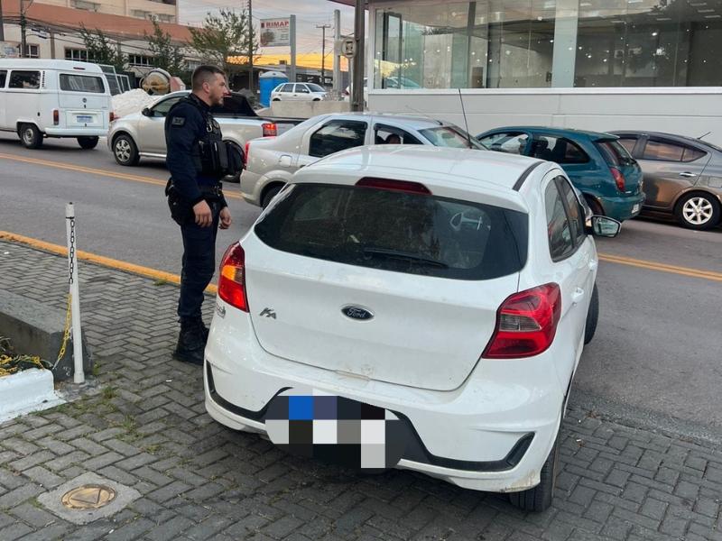 Veículo furtado é recuperado pela GM após ser detectado pela Muralha Virtual entrando Campo Largo 