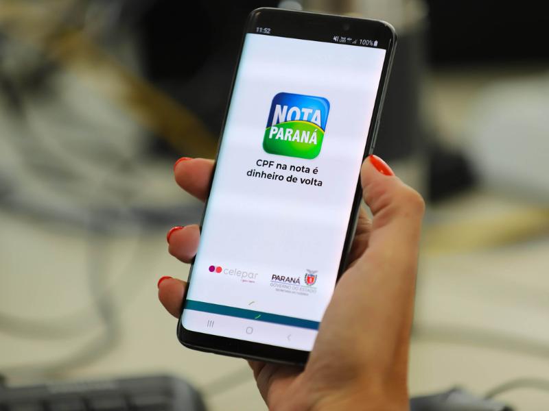 Dois campo-larguenses têm prêmios de R$ 1 mil para resgatar no Nota Paraná