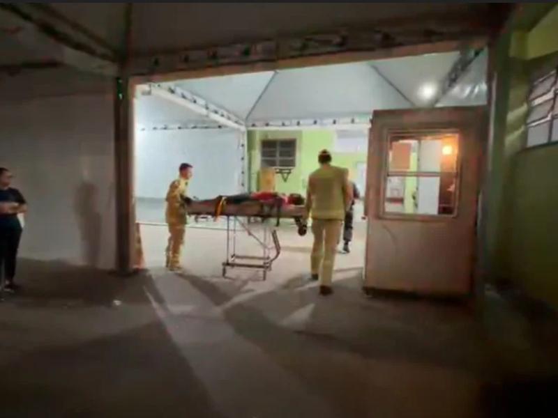 Homem é esfaqueado após briga em praça no Centro de Campo Largo