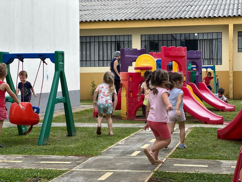 Cadastro complementar para vagas em CMEIs começa em 25/05