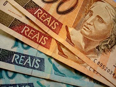 Desigualdade de renda continua a cair