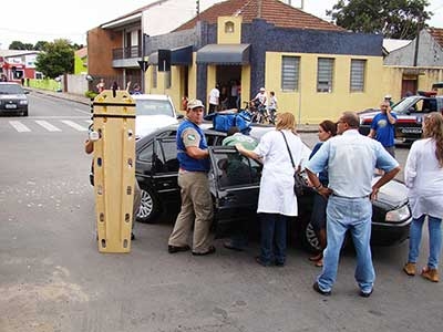 Acidente entre Santana e Corsa