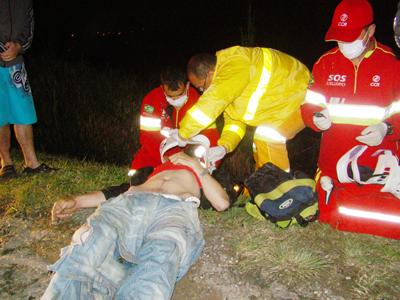 Duas pessoas são atropeladas na BR-277