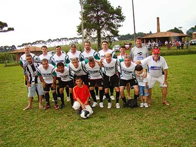 Bar Melo e União empatam