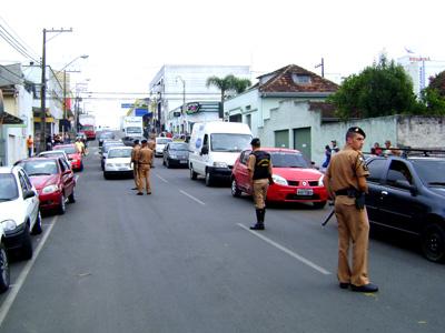 Operação Blitz na Oswaldo Cruz