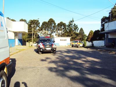Reclama de algazarra e é baleado