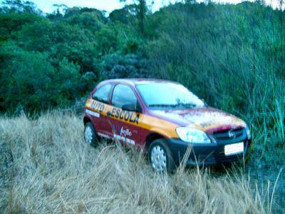 Veículo roubado é recuperado
