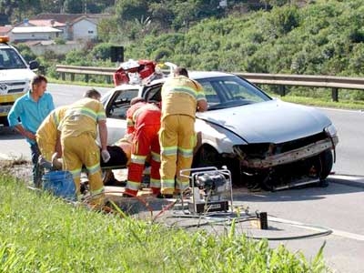 Grave acidente na BR-277