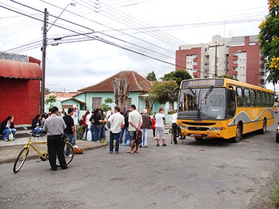 Avança a preferencial