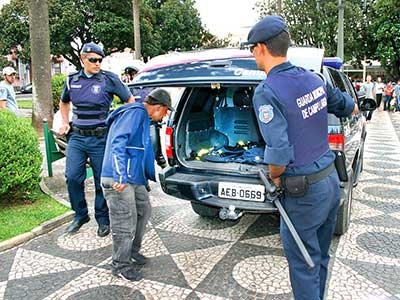 Prisão