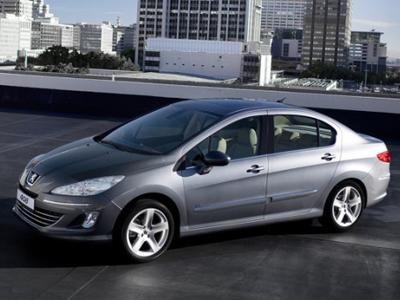 Peugeot 408 Griffe quer ser o estiloso entre os sedãs médios