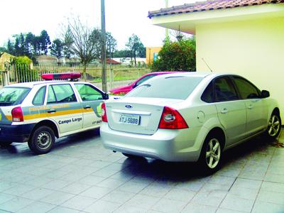 Carro roubado no Barigui é localizado no Ferrari