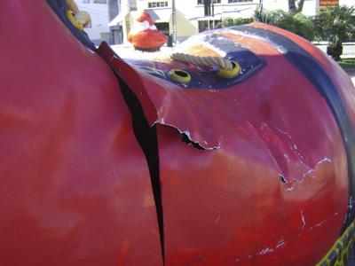 Vandalismo com enfeites de natal