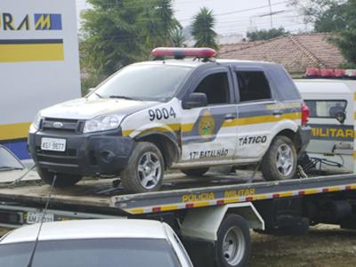 Policiais se ferem durante acompanhamento tático