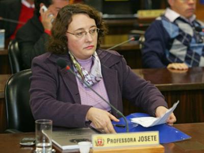 PSDB parte para o contra-ataque