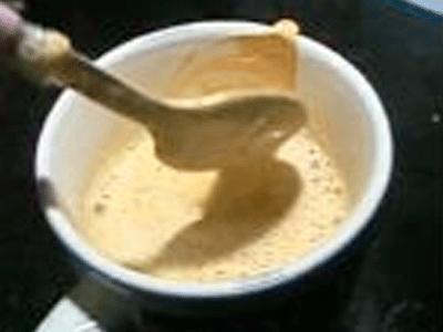 Café cremoso é fácil de fazer e a receita pode até ser guardada