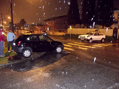 Mulher ferida em acidente na Centenário