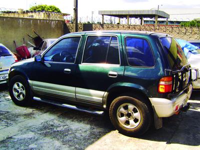 PM recupera carro furtado no Parque Passaúna