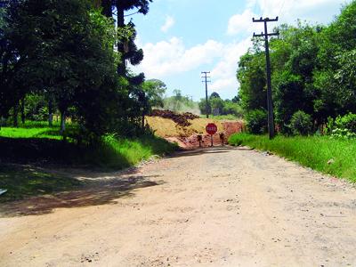 Interdição da Estrada Dom Rodrigo 