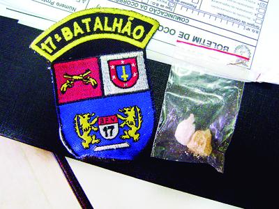 Suspeito de assaltos é flagrado com drogas