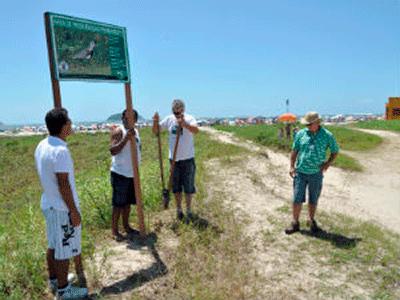 IAP reforça sinalização nas áreas de restinga do litoral paranaense