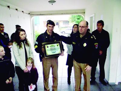 Sargento Baranhuk recebe homenagem