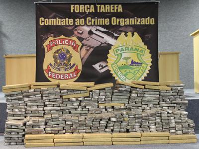 PF Apreende 800 Kg de maconha em pedágio de São Luis do Purunã