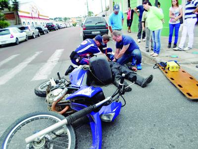 Motociclista ferido em acidente na Valões