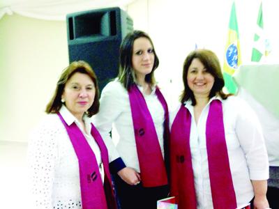 Professoras participam de simpósio em Foz do Iguaçu