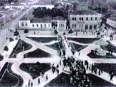 142 anos de Emancipação Política
