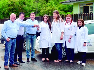 Deputado federal Giacobo atende pedidos do vereador João Marcos