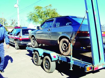 Carro é recuperado pela Guarda Municipal