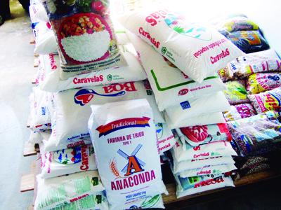 Departamento de Esporte realiza doação de alimentos