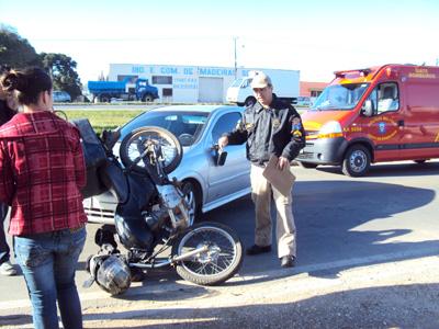 Motociclista ferido em acidente na Ayrton Senna