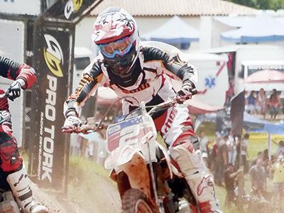 Campo-larguenses são destaque no Paranense de Velocross