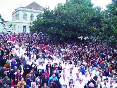 Fé e união entre paróquias  para celebrar Corpus Christi