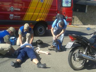 Motociclista ferido no centro