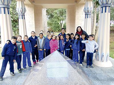 Alunos visitam Museu Egípcio