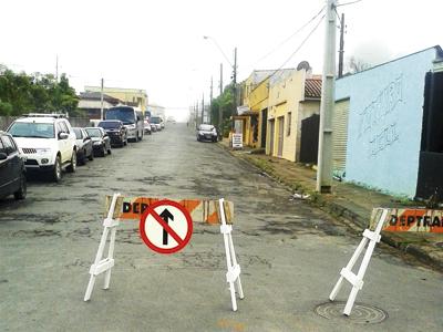 Mudança de sentido na Rua Rocha Pombo