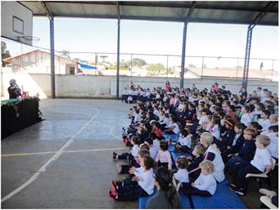 Teatro na Escola  Rosália Remonato