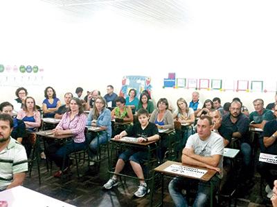 Moradores do Ouro Verde já têm 200 inscritos no WhatsApp