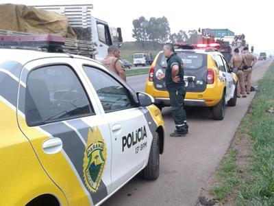 PM prende suspeitos de assaltar motorista 