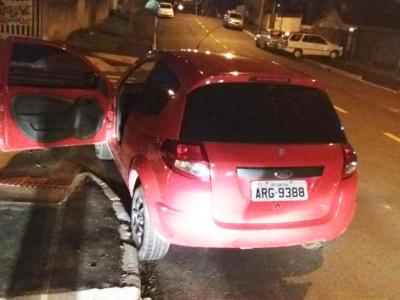 Marginais assaltam loja de autopeças