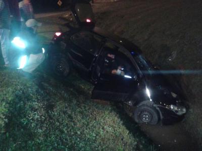 Duas pessoas feridas em acidente no viaduto da Rondinha