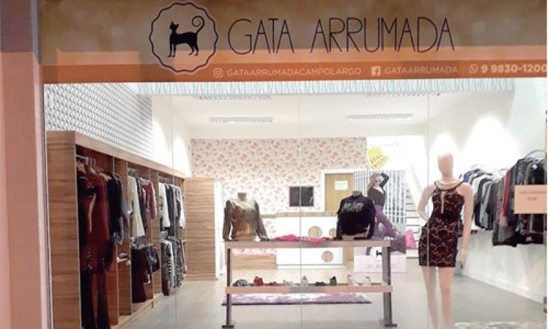 Gata Arrumada inaugura novo espaço com diversas opções para moda jovem