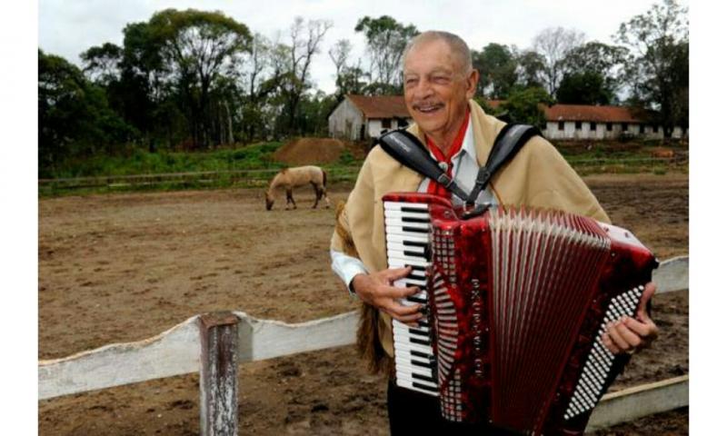 Morre em Campo Largo Adelar Bertussi pioneiro do tradicionalismo Gaúcho