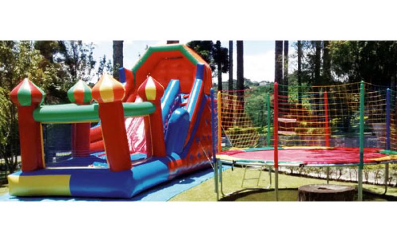 CF Brinquedos: diversão segura para todas as idades